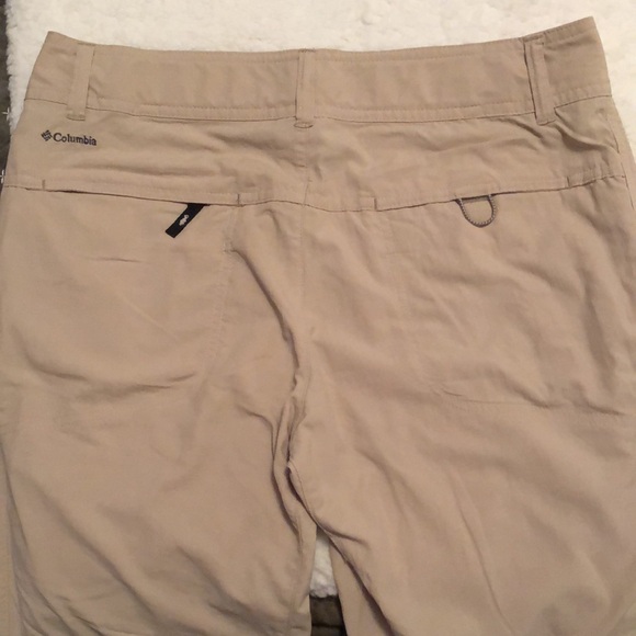 Columbia Omni Shade 2 in 1 pants / Bermuda shorts Bone color Size 4 short - Picture 6 of 15